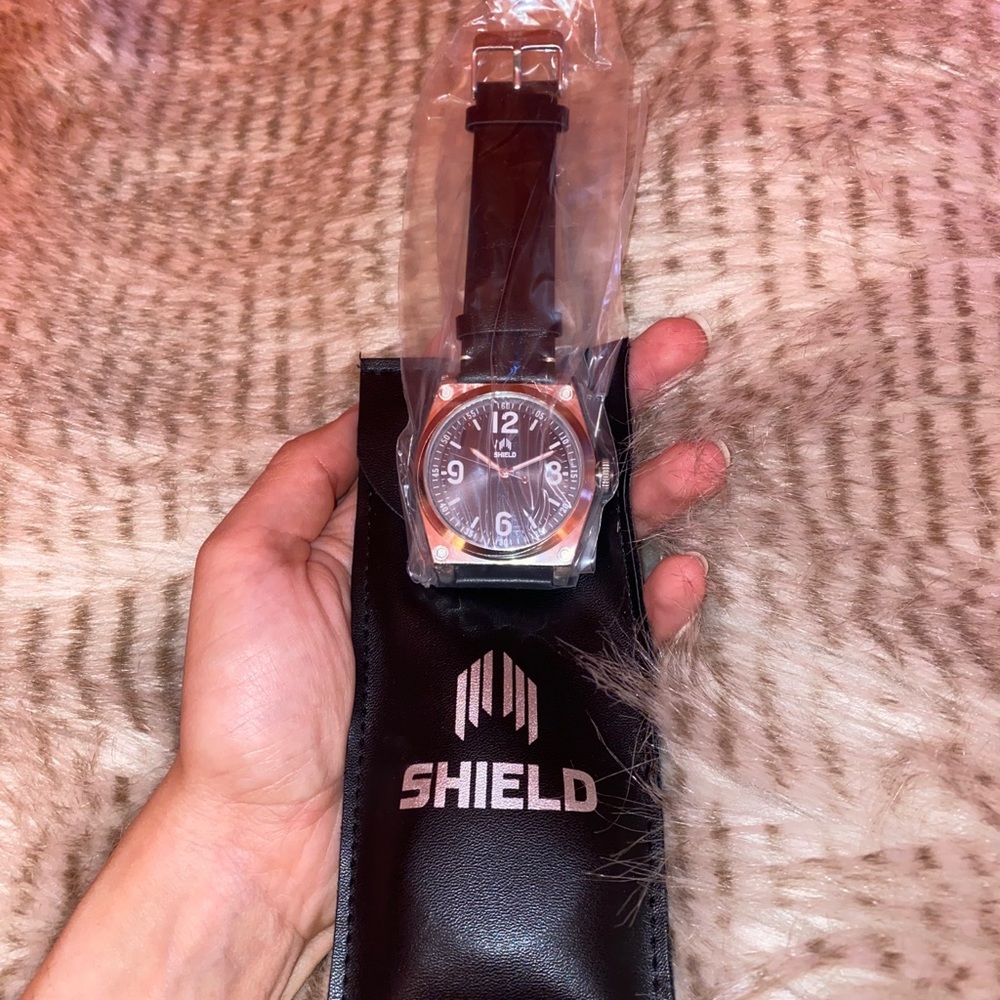 Brand new Men’s Shield watch